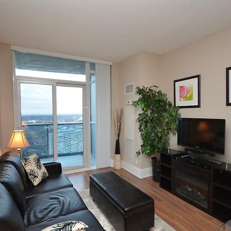 Urban Furnished Suites - 미시소거 외부 사진