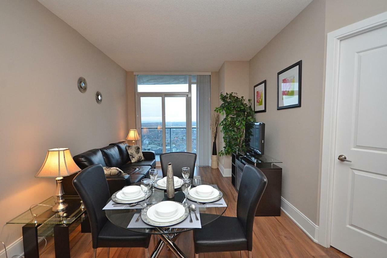 Urban Furnished Suites - 미시소거 외부 사진