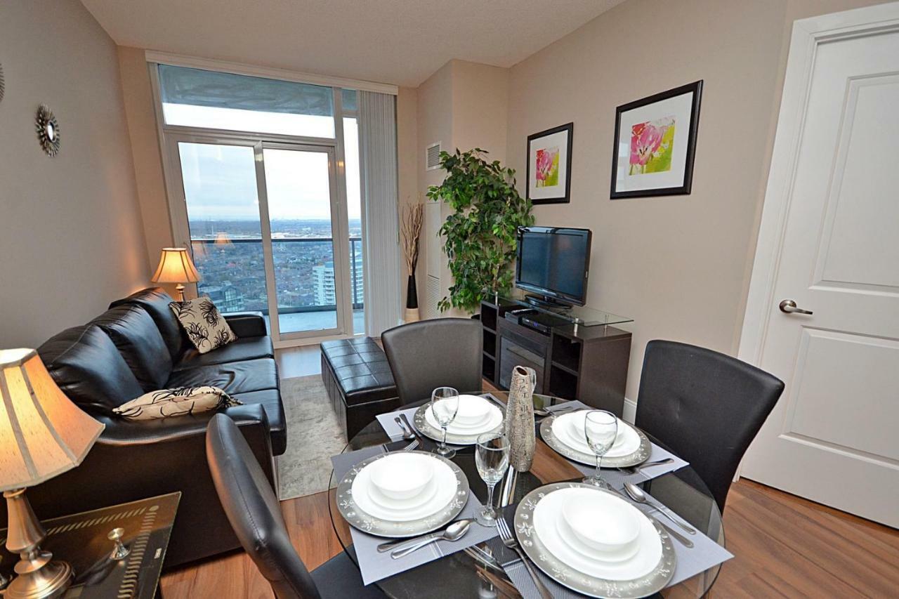 Urban Furnished Suites - 미시소거 외부 사진
